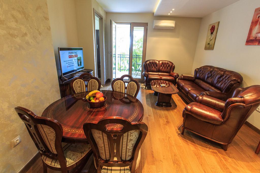 Petrovac De Lux Apartments מראה חיצוני תמונה
