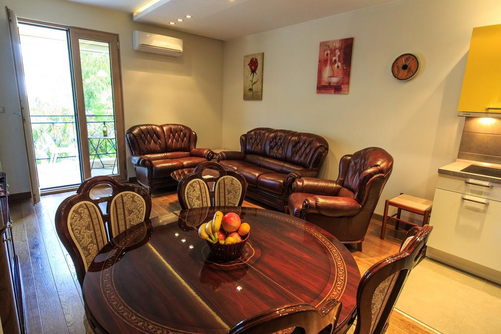 Petrovac De Lux Apartments מראה חיצוני תמונה