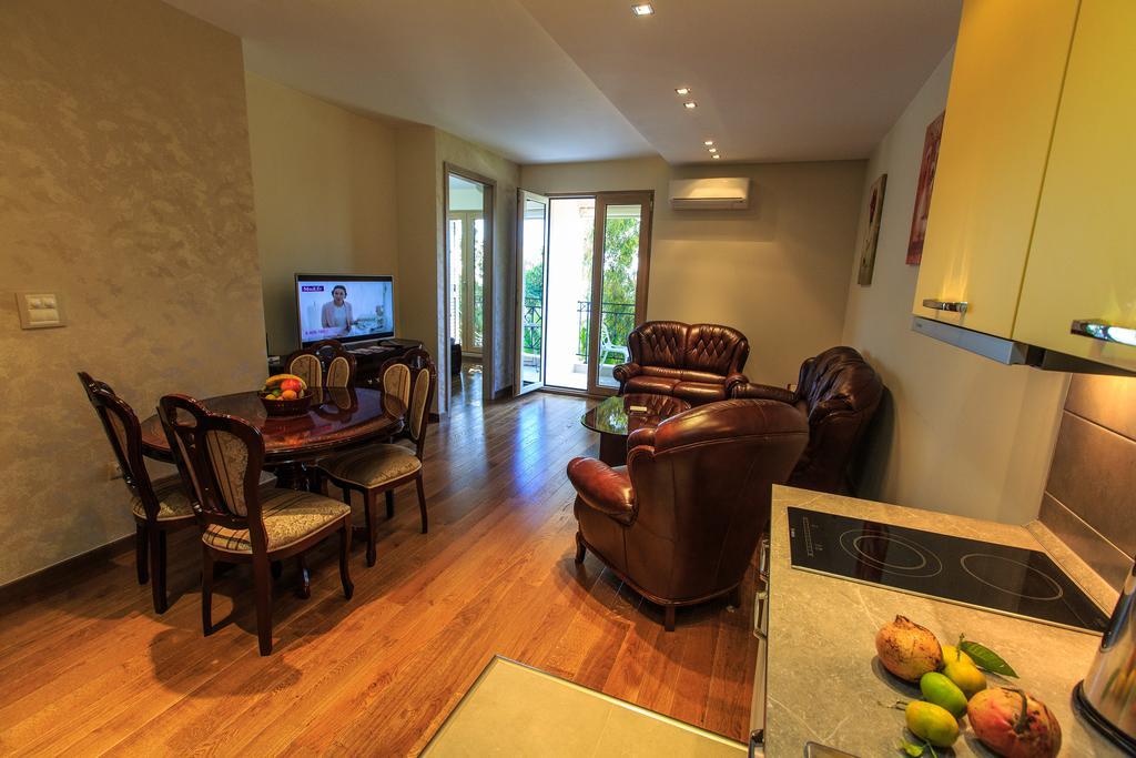 Petrovac De Lux Apartments מראה חיצוני תמונה